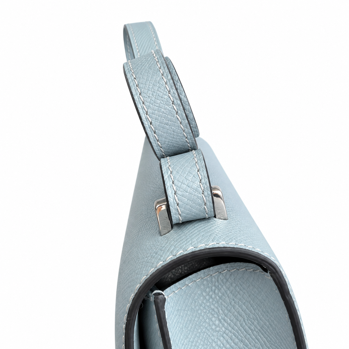 Hermès 26cm Crossbody Bag – Everyday Versatile Luxury Leather